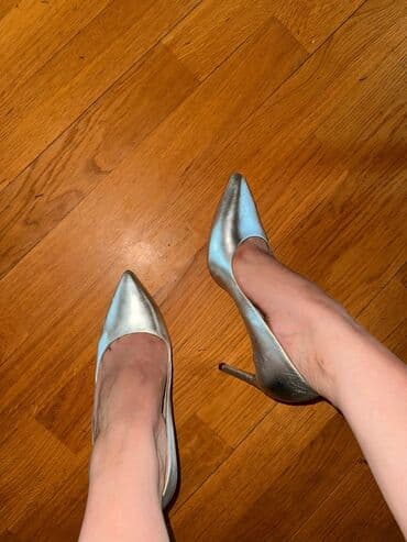 Tuflilər, Ölçü: 37.5, rəng - Gümüşü, Yeni lalafo.az -da Tuflilər, Ölçü: 37.5, rəng - Gümüşü, Yeni