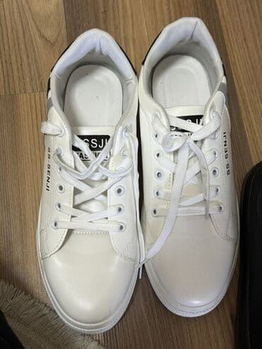 Xaricden vurulub razmer uygun gelmedi satilir 25 manata alinib 45 lalafo.az -da Xaricden vurulub razmer uygun gelmedi satilir 25 manata alinib 45