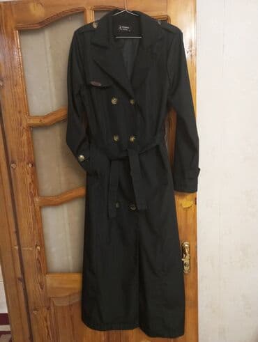 Женский плащ очень хорошо состояние.42 размера.Покупали с Турции. Своя lalafo.az -da Женский плащ очень хорошо состояние.42 размера.Покупали с Турции. Своя