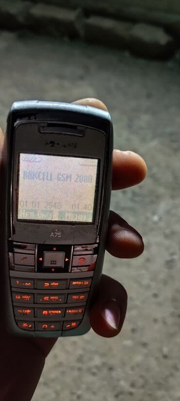 Siemens A75 düyməli mobil telefon Retro kolleksiya və ya sadə lalafo.az -da Siemens A75 düyməli mobil telefon Retro kolleksiya və ya sadə