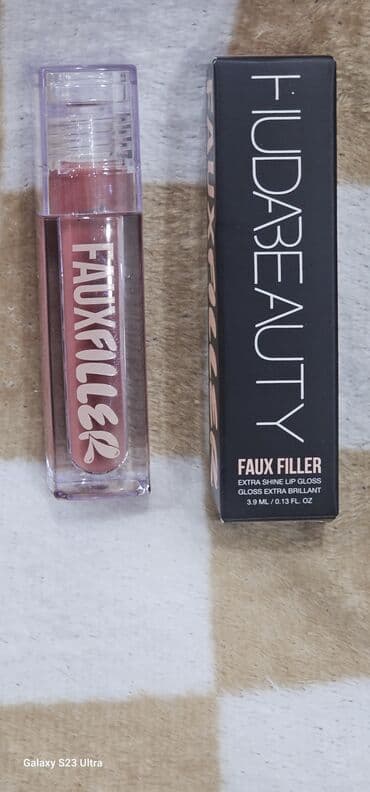 Dodaq parıldadıcısı, Huda Beauty lalafo.az -da Dodaq parıldadıcısı, Huda Beauty