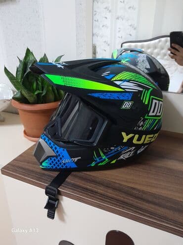 Moto dəbilqələr lalafo.az -da Moto dəbilqələr