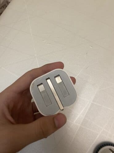 Adapter Apple, 20 Vt, İşlənmiş lalafo.az -da Adapter Apple, 20 Vt, İşlənmiş