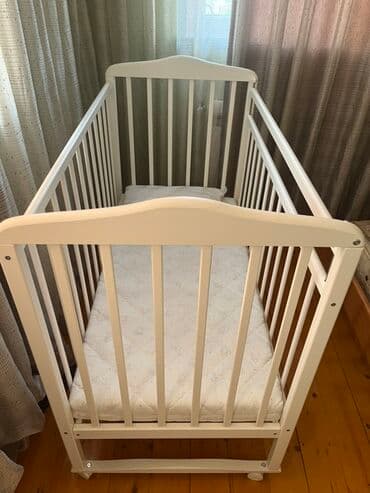 Oğlan və qız üçün, Dördbucaq, Beşik, Dəstsiz, Matras ilə, Yellənmə mexanizm ilə lalafo.az -da Oğlan və qız üçün, Dördbucaq, Beşik, Dəstsiz, Matras ilə, Yellənmə mexanizm ilə