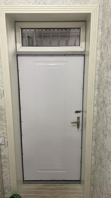 Metal giriş qapısı - Material: qalın metal təbəqə, möhkəm karkas - lalafo.az -da Metal giriş qapısı - Material: qalın metal təbəqə, möhkəm karkas -