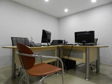 ICƏRƏ verilir Shehərin mərkezində rəshid beybudov kucəsində milli at lalafo.az ICƏRƏ verilir Shehərin mərkezində rəshid beybudov kucəsində milli