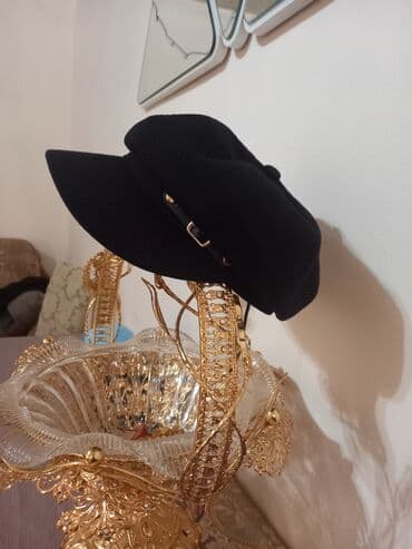 Qara rəngli qadın kepkası/beret tipli papaq - Rəng: Dərin qara - lalafo.az -da Qara rəngli qadın kepkası/beret tipli papaq - Rəng: Dərin qara -