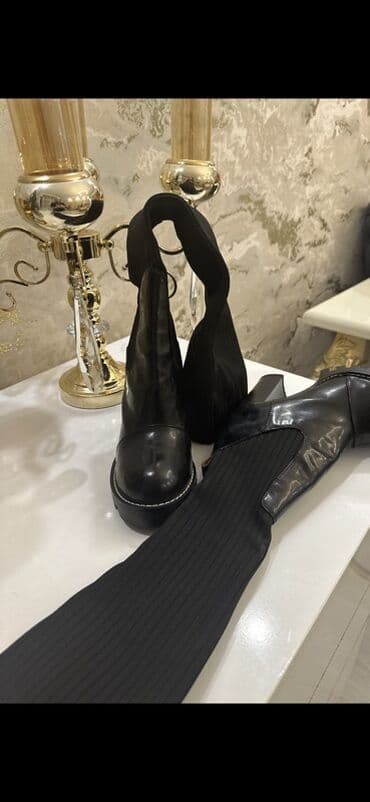 Qadın çəkmələri – parlaq qara dəri və toxuma kombinasiyası - Model lalafo.az -da Qadın çəkmələri – parlaq qara dəri və toxuma kombinasiyası - Model