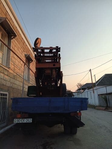 Avtokran-səbətli yük maşını (avtokaldırıcı) - Markası/modeli: GAZ lalafo.az -da — 3 Avtokran-səbətli yük maşını (avtokaldırıcı) - Markası/modeli: GAZ — 3