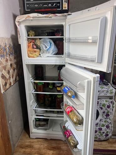 2 qapılı Hotpoint Ariston Soyuducu Satılır, rəng - Ağ lalafo.az -da 2 qapılı Hotpoint Ariston Soyuducu Satılır, rəng - Ağ