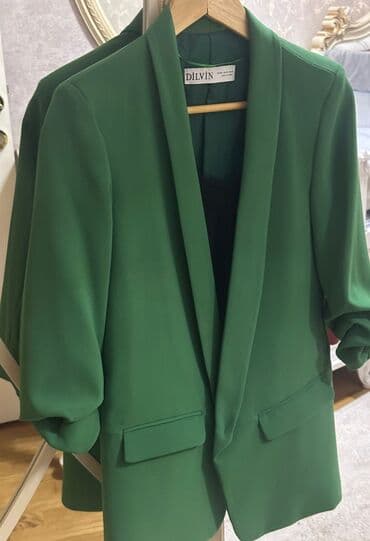Məhsul: Dilvin qadın blazer - Rəng: zümrüd yaşılı - Kəsim: düz lalafo.az -da Məhsul: Dilvin qadın blazer - Rəng: zümrüd yaşılı - Kəsim: düz