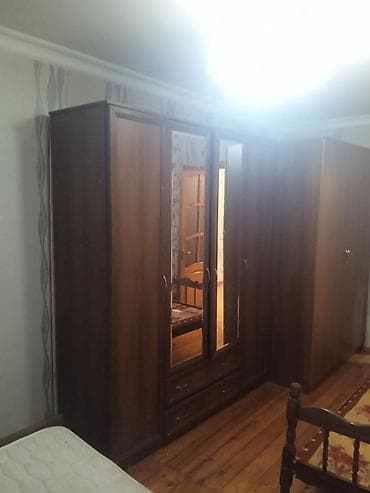 4 qapılı, Güzgülü, Qəhvəyi, Taxta, Açılan, Düz dolab lalafo.az -da 4 qapılı, Güzgülü, Qəhvəyi, Taxta, Açılan, Düz dolab