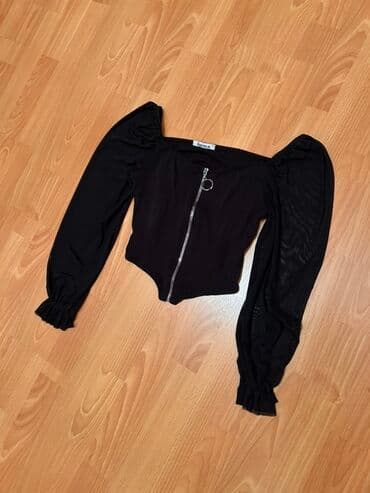 Olcu S-M. 1-2 saatliq geyilib. Qollari tül lalafo.az -da Olcu S-M. 1-2 saatliq geyilib. Qollari tül