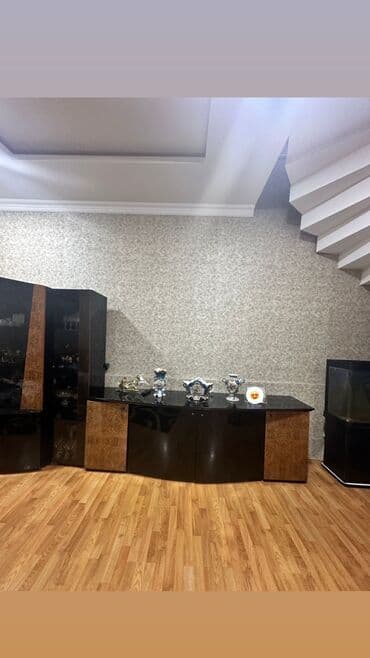 İşlənmiş, Servant, İtaliya lalafo.az -da İşlənmiş, Servant, İtaliya