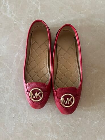 Qadın balerin ayaqqabıları – qırmızı rəng - Brend loqolu dekorativ lalafo.az -da Qadın balerin ayaqqabıları – qırmızı rəng - Brend loqolu dekorativ