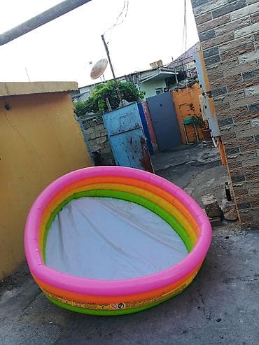 Rəngli şişmə uşaq hovuzu - Dairəvi forma, 3 halqalı konstruksiya - lalafo.az -da Rəngli şişmə uşaq hovuzu - Dairəvi forma, 3 halqalı konstruksiya -