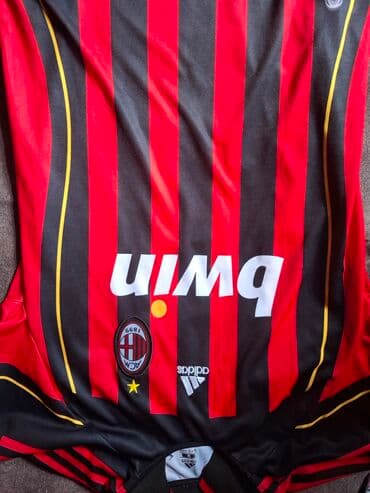 Satılır Hamısı S razmerdi. 180+ 70+ Çəkiyə uyğun gəlir Kolleksiya lalafo.az -da Satılır Hamısı S razmerdi. 180+ 70+ Çəkiyə uyğun gəlir Kolleksiya