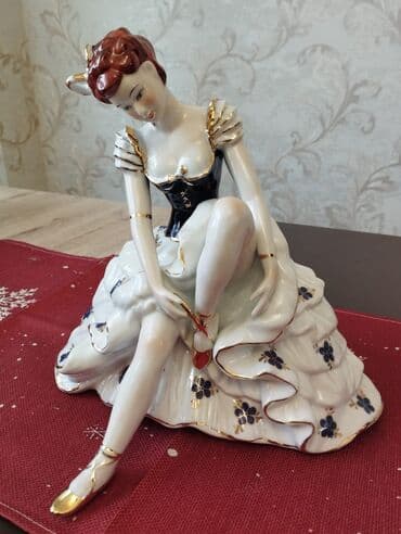 120 AZN Çexiyanın Porselen Balerina Fiquru. Zərləri getməyib təzə, heç lalafo.az -da 120 AZN Çexiyanın Porselen Balerina Fiquru. Zərləri getməyib təzə, heç