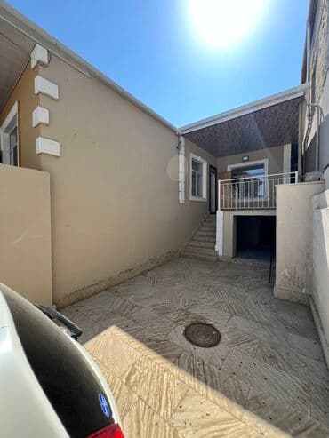 Binəqədi qəs. 4 otaqlı, 100 kv. m, Yeni təmirli lalafo.az -da Binəqədi qəs. 4 otaqlı, 100 kv. m, Yeni təmirli