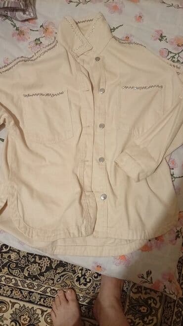 Qadın geyim dəsti – 4 ədəd 1) Krem rəngli uzunqol köynək - Metal snap lalafo.az -da Qadın geyim dəsti – 4 ədəd 1) Krem rəngli uzunqol köynək - Metal snap