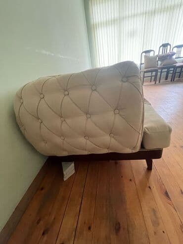 Комоды на заказ: Satılır 120 man. Sadece arxa ayaglari sınıb. Başqa problemi yoxdu at lalafo.az — 4 Комоды на заказ: Satılır 120 man. Sadece arxa ayaglari sınıb. Başqa problemi yoxdu — 4