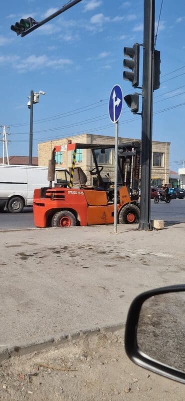 Yükqaldırma xidməti – Forklift - Dizel forklift, sənaye və tikinti lalafo.az -da Yükqaldırma xidməti – Forklift - Dizel forklift, sənaye və tikinti