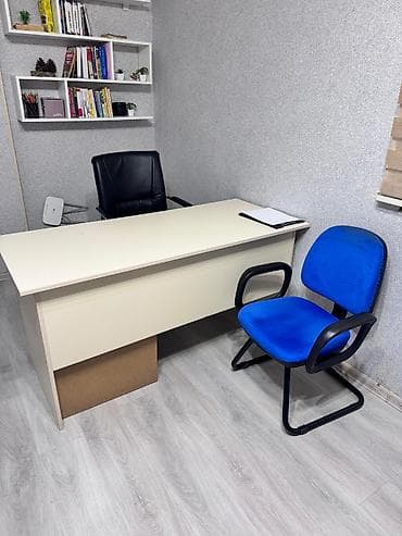 İşlənmiş, Kvadrat masa lalafo.az -da İşlənmiş, Kvadrat masa