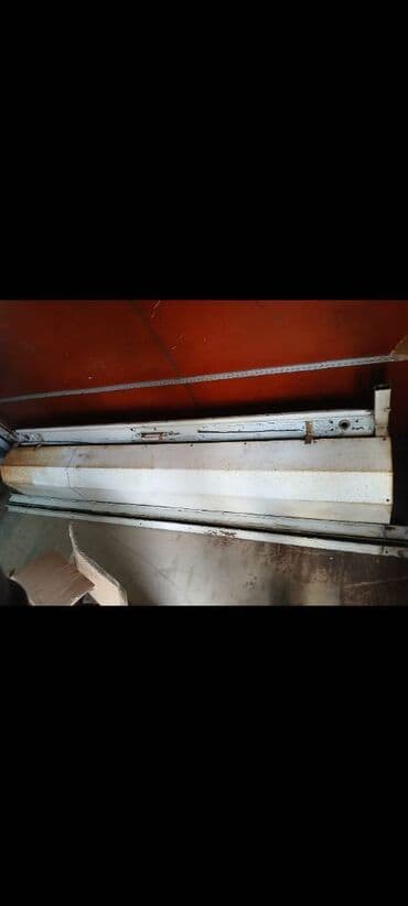 Jalüz qapılar Dəmir lalafo.az -da Jalüz qapılar Dəmir