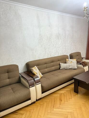 Divan, Açılan lalafo.az -da Divan, Açılan