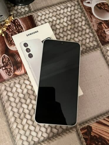 Samsung Galaxy A16, 128 GB, rəng - Gümüşü, Barmaq izi lalafo.az -da Samsung Galaxy A16, 128 GB, rəng - Gümüşü, Barmaq izi