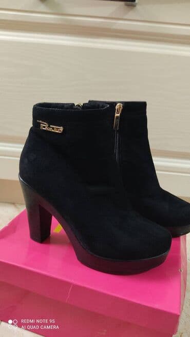 Ölçü: 37, İşlənmiş lalafo.az -da Ölçü: 37, İşlənmiş