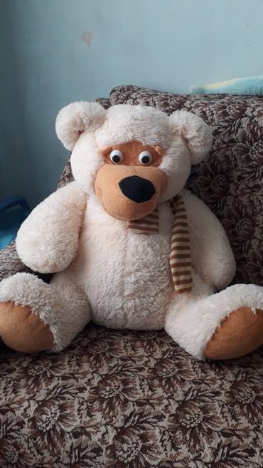 Usag oyuncagi satilir . 2 . 10 manata az islenib. usaglar ucun gozel lalafo.az -da Usag oyuncagi satilir . 2 . 10 manata az islenib. usaglar ucun gozel