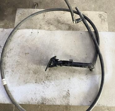 BMW 4 cü seriya sol faraya su vuran mator lalafo.az -da BMW 4 cü seriya sol faraya su vuran mator