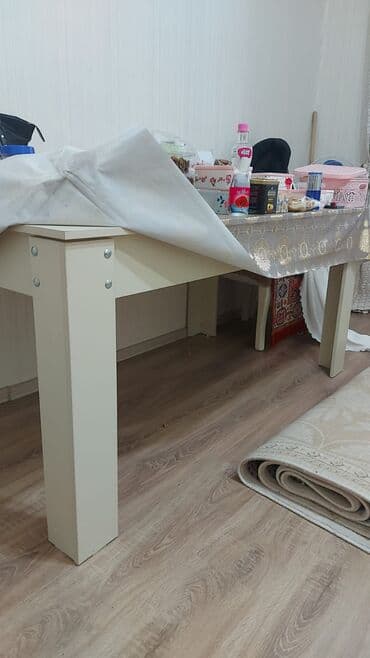 Табуретки: Stol, 6 stul 250 AZN satılır 1-il di alınıb təzədən seçilmir ünvan at lalafo.az — 2 Табуретки: Stol, 6 stul 250 AZN satılır 1-il di alınıb təzədən seçilmir ünvan — 2