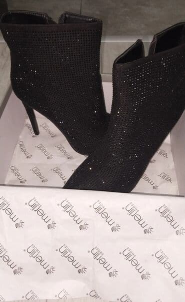 Ölçü: 39, rəng - Qara, Yeni lalafo.az -da Ölçü: 39, rəng - Qara, Yeni