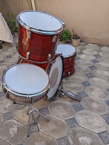 Kalimbalar: Salam akustik Udarnik baraban satılır, normal vəziyyətdədir,çatdırılma lalafo.az -da — 4 Kalimbalar: Salam akustik Udarnik baraban satılır, normal vəziyyətdədir,çatdırılma — 4