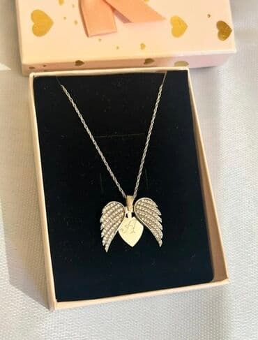 Dəstə daxildir: Boyunbağı, Gümüş, 925 Əyar lalafo.az -da Dəstə daxildir: Boyunbağı, Gümüş, 925 Əyar