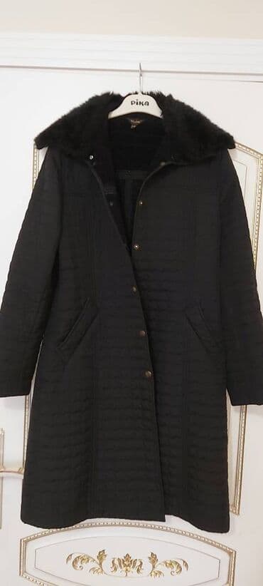Зимнее пальто с мехом внутри, мех на воротнике отстегивается, фирма lalafo.az -da Зимнее пальто с мехом внутри, мех на воротнике отстегивается, фирма