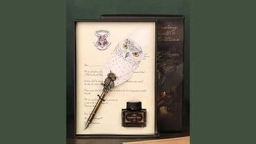 Настольные наборы: Harry Potter temalı lələk qələm dəsti - Klassik batırma sistemi ilə at lalafo.az — 1 Настольные наборы: Harry Potter temalı lələk qələm dəsti - Klassik batırma sistemi ilə — 1