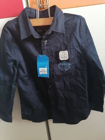 Рубашка детская на 5-6 лет, натуральный хлопок, тёмно-синего цвета lalafo.az -da Рубашка детская на 5-6 лет, натуральный хлопок, тёмно-синего цвета