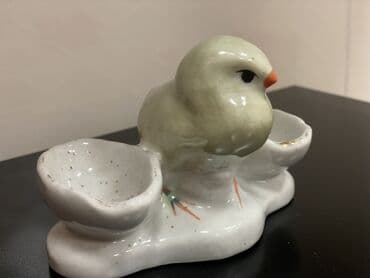 Keramika quş fiqurlu ikiqablı stend - Material: şirəli keramika - lalafo.az -da Keramika quş fiqurlu ikiqablı stend - Material: şirəli keramika -