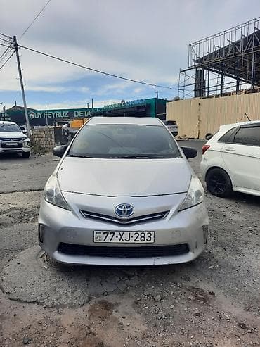 Toyota Prius: 0.9 l | 2012 il Hetçbek lalafo.az -da Toyota Prius: 0.9 l | 2012 il Hetçbek