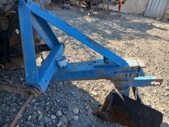 Сельхоз запчасти: Aqrotexnika üçün ağır tip kultivator/gövdəsalma qurğusu - Traktorun 3 at lalafo.az — 3 Сельхоз запчасти: Aqrotexnika üçün ağır tip kultivator/gövdəsalma qurğusu - Traktorun 3 — 3