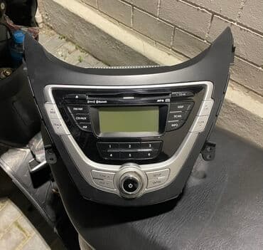Hyundai orijinal multimedia/radio bloku (ön panel ilə komplekt) lalafo.az -da Hyundai orijinal multimedia/radio bloku (ön panel ilə komplekt)