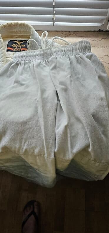 Mizuno judo geyimi dəsti - Brend: Mizuno - Rəng: ağ - Komplekt: üst lalafo.az -da Mizuno judo geyimi dəsti - Brend: Mizuno - Rəng: ağ - Komplekt: üst