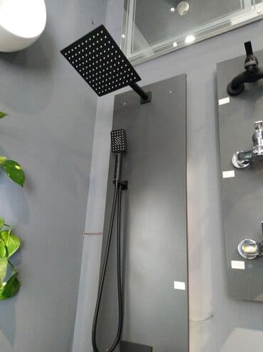 Mat qara rəngdə, düzbucaqlı formalı duş sistemi. Bu duş sistemi yağış lalafo.az -da Mat qara rəngdə, düzbucaqlı formalı duş sistemi. Bu duş sistemi yağış