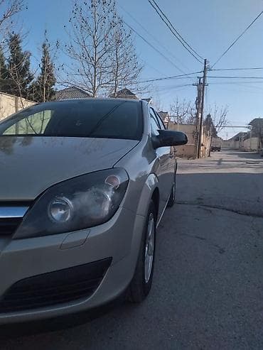 Opel Astra: 1.4 л | 2006 г. 220000 км Хэтчбэк at lalafo.az Opel Astra: 1.4 л | 2006 г. 220000 км Хэтчбэк