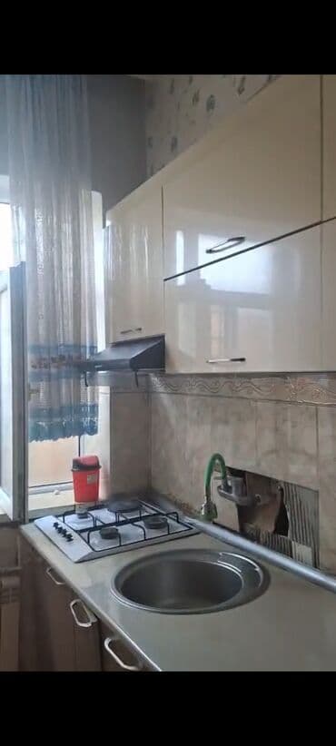 120 kv. m, 4 otaqlı, Kombi, Qaz, İşıq lalafo.az -da — 17 120 kv. m, 4 otaqlı, Kombi, Qaz, İşıq — 17