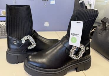 Ölçü: 39.5, rəng - Qara, Yeni lalafo.az -da Ölçü: 39.5, rəng - Qara, Yeni