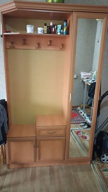 Normal vəziyyətdə.Güzgülü hissəsinin qapısına düzəliş vermək lazımdır lalafo.az -da Normal vəziyyətdə.Güzgülü hissəsinin qapısına düzəliş vermək lazımdır